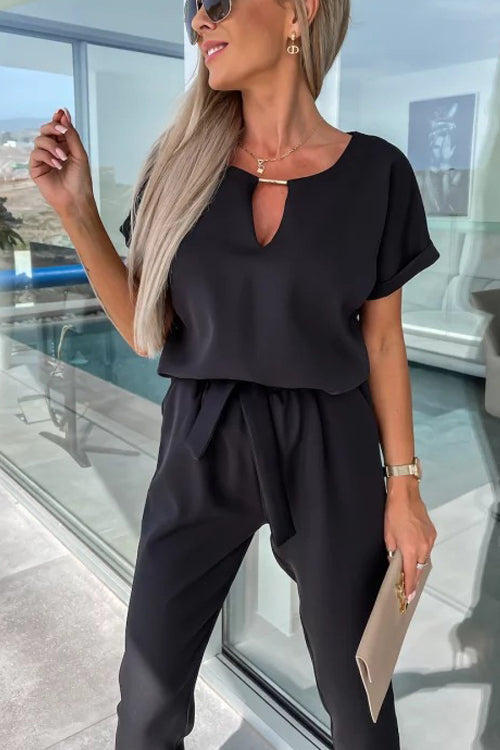 Valenzora | Elegant Keyhole Jumpsuit with Belt for Women