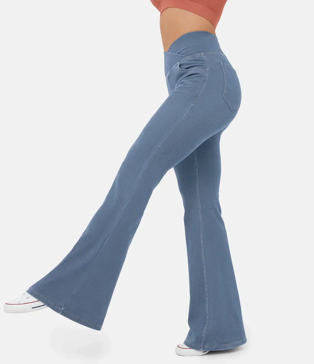 Crossover jeans with a high waist