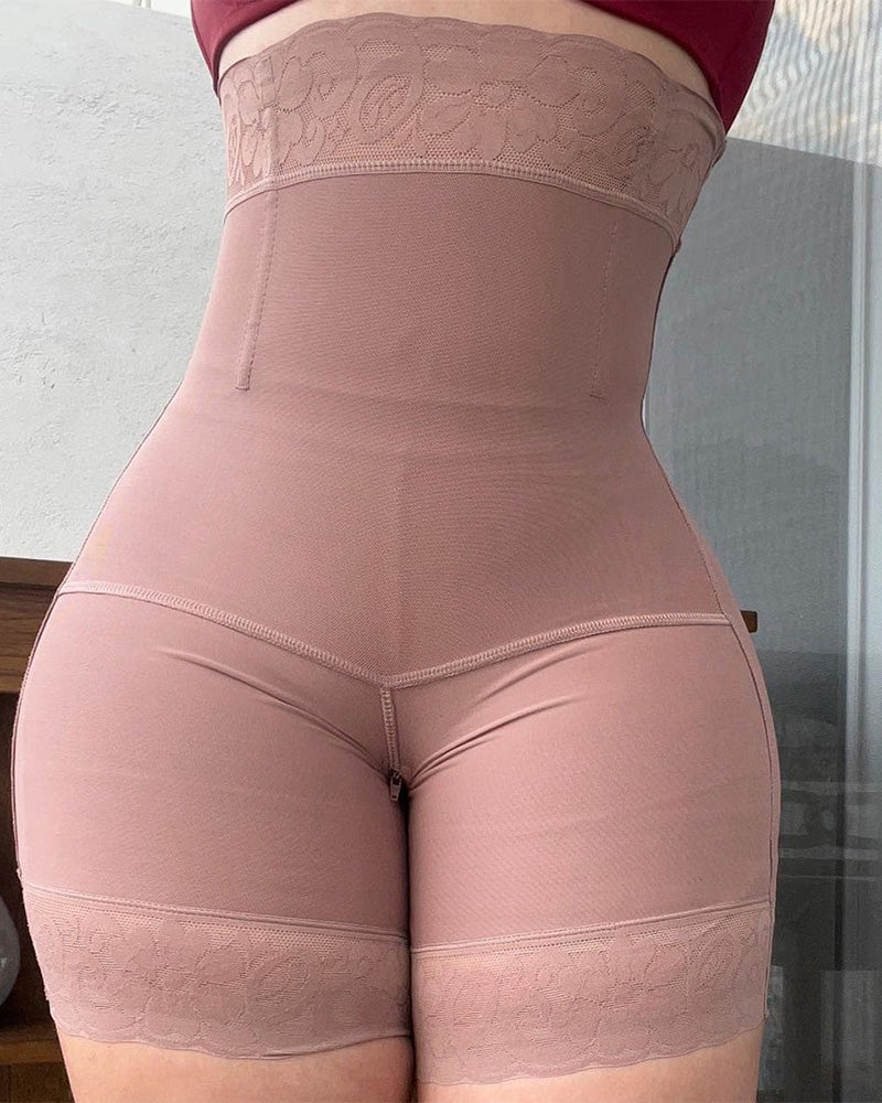 Valenzora | Body-shaping underwear with buttock lift