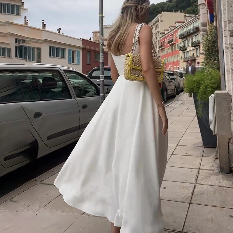 Valenzora | Strappy dress with square neckline
