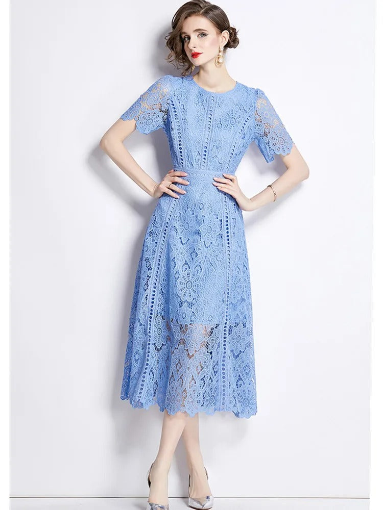 Valenzora | Elegantes Spitzenkleid, Midilänge