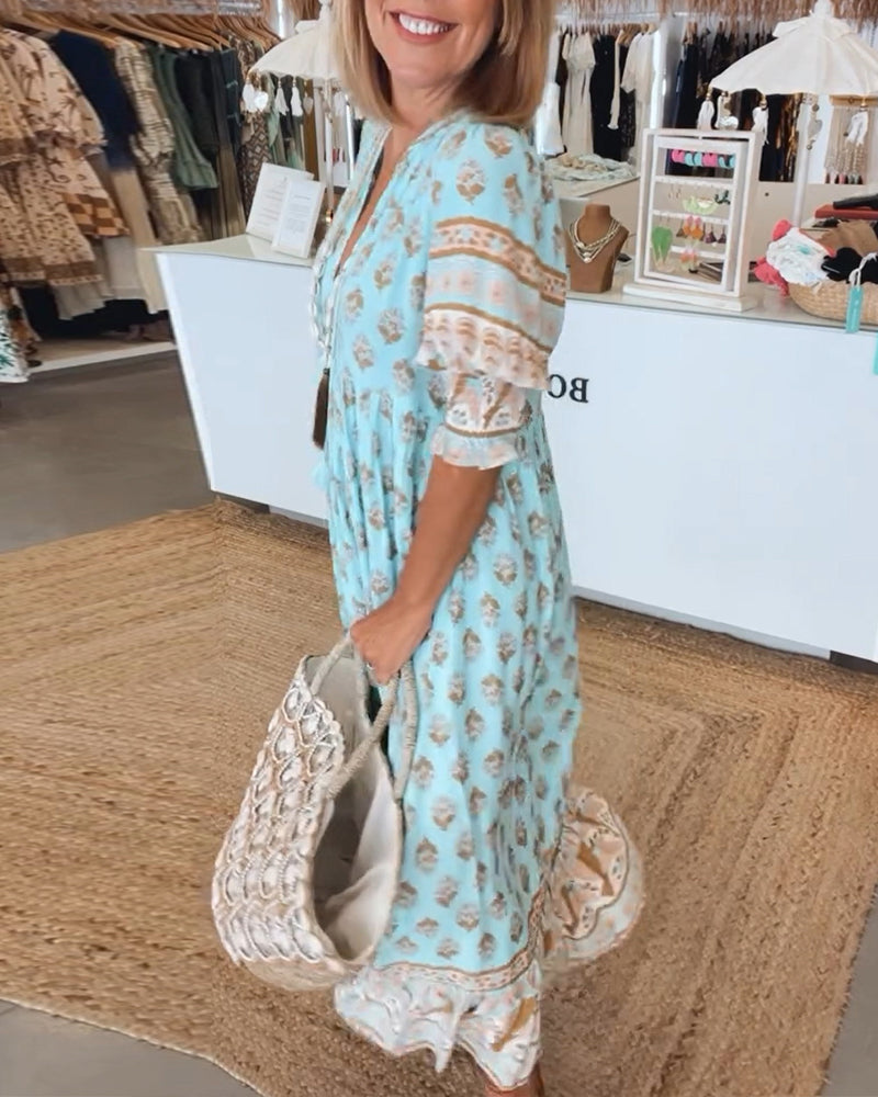 Valenzora | Printed V-neck dress