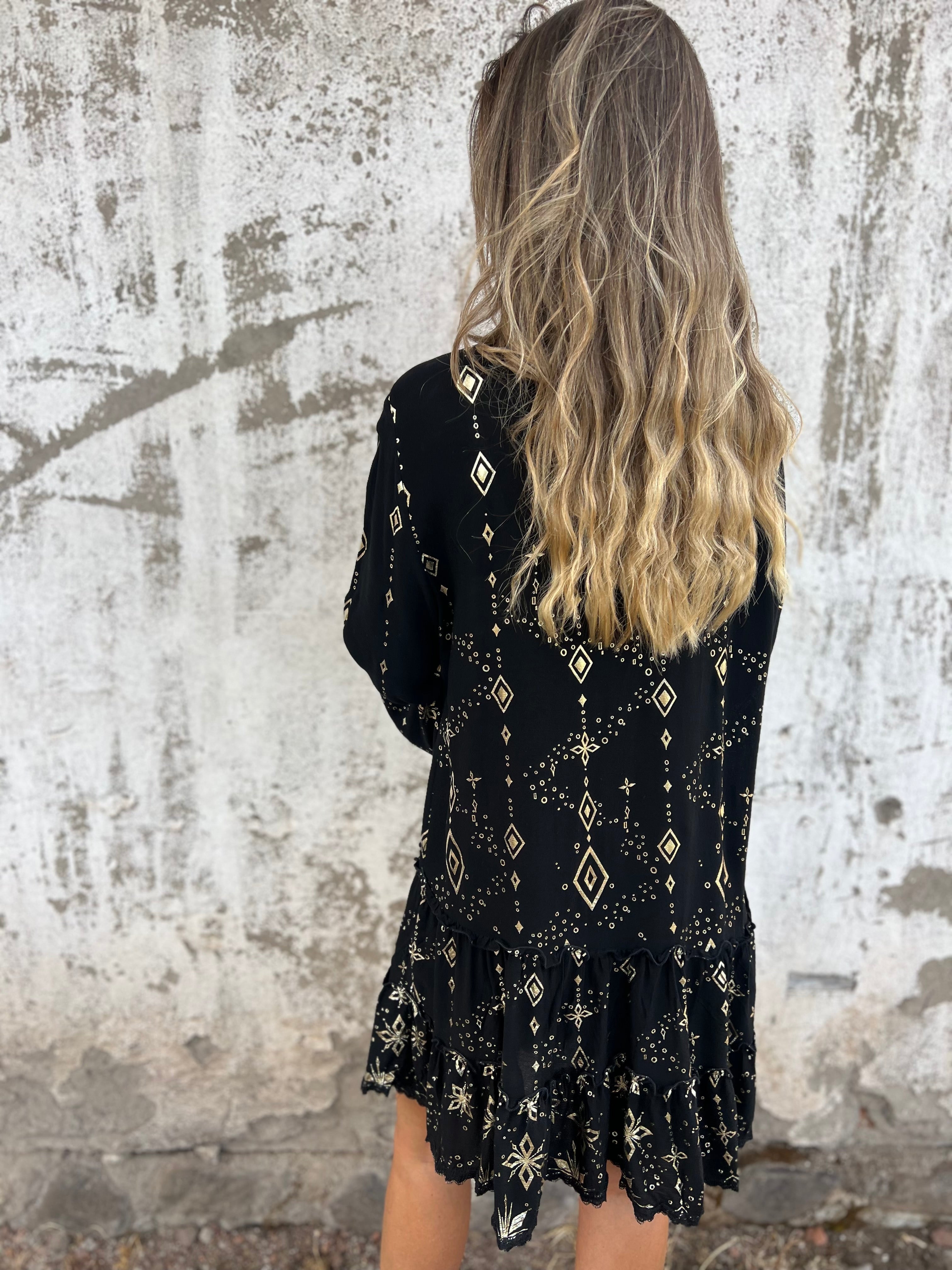 Valenzora | Boho Metallic Shirt Dress