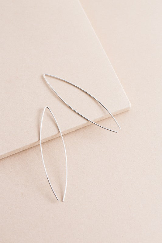 Valenzora | Arc Thread Earrings