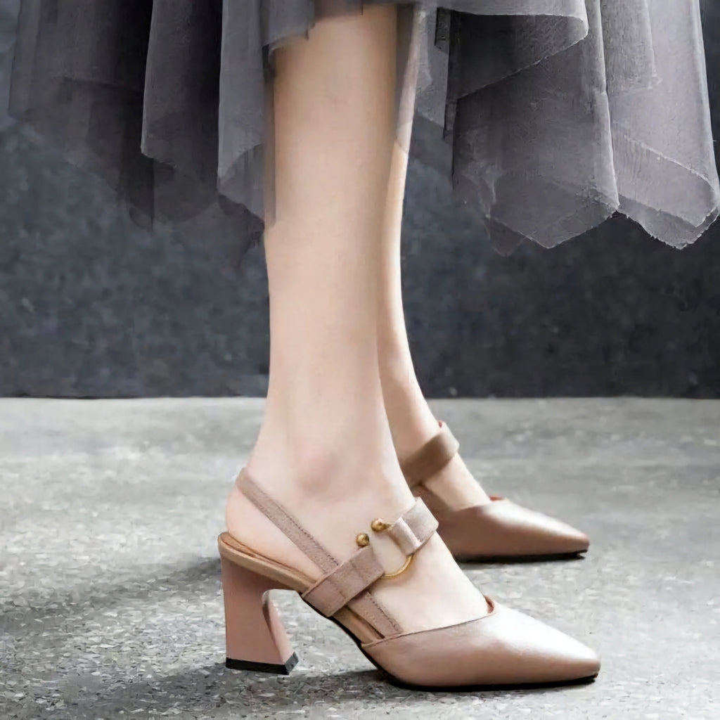 Valenzora | Orthopedic sandals with heels