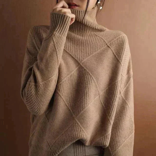 Valenzora - Stylish roll-neck sweater