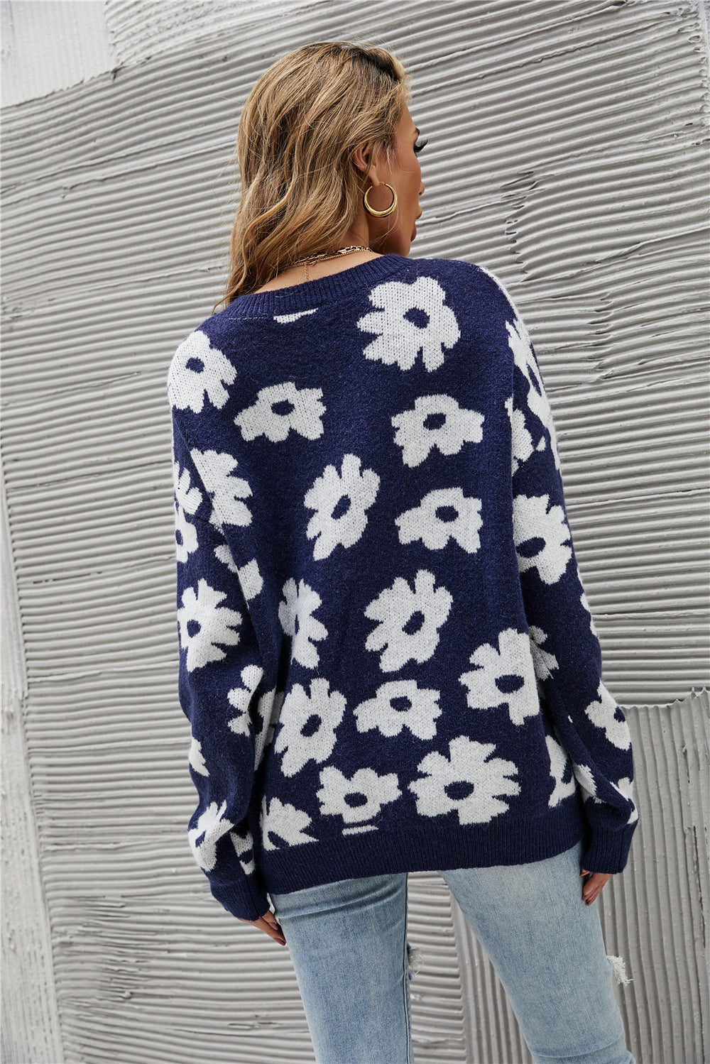 Valenzora Rundhals-Strickpullover in Blau mit Blumenmuster
