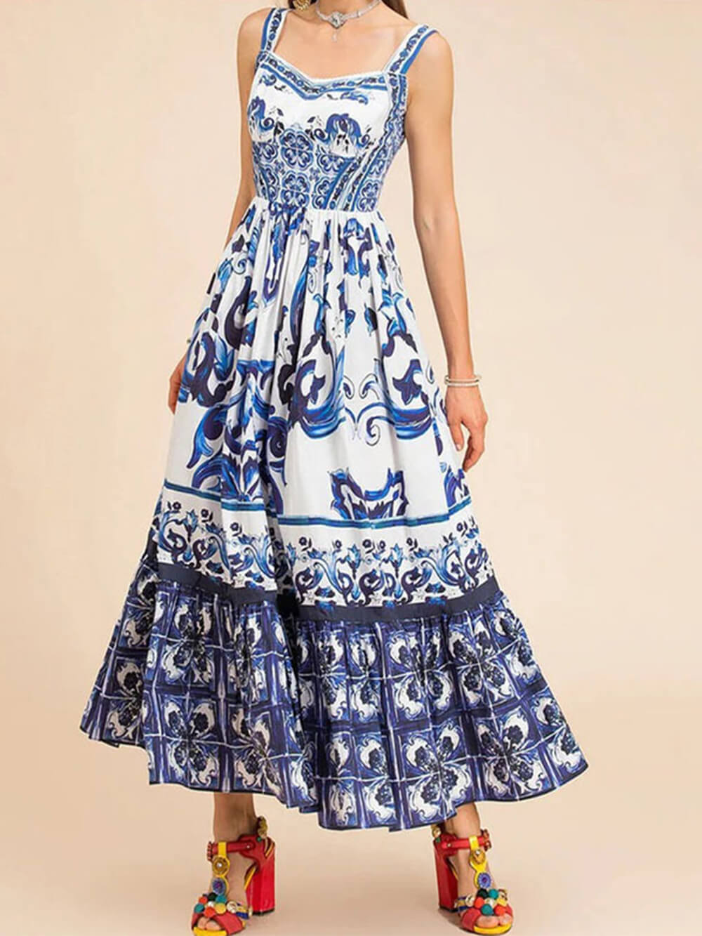 Valenzora | Elegant floral midi dress