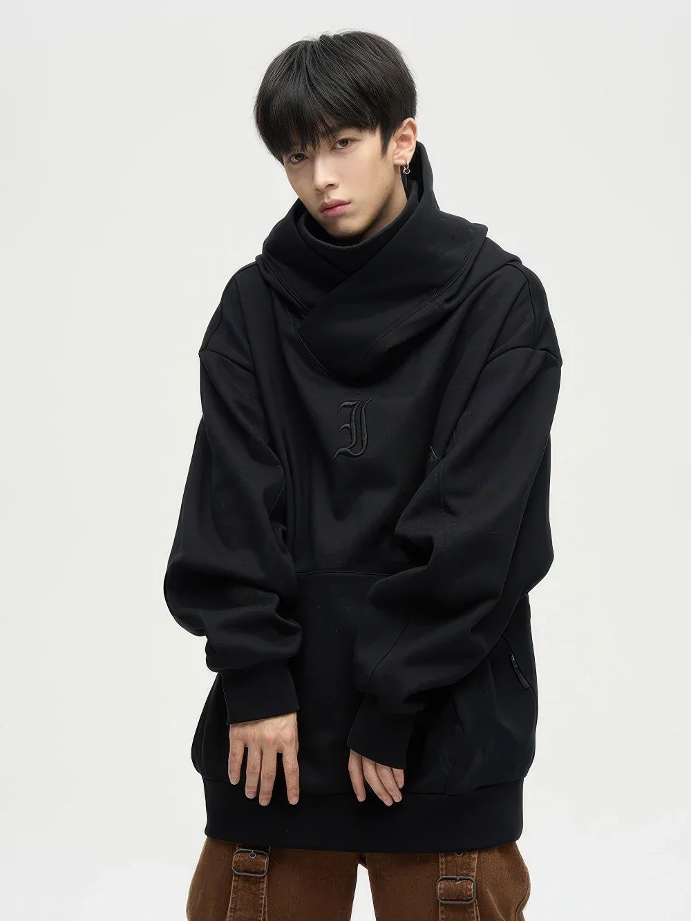 Valenzora | Ninja Rollkragen Hoodie Bequemer und trendiger Kapuzenpullover
