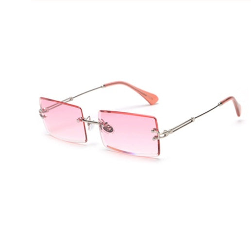 Valenzora | Fashionable rectangular sunglasses in retro style