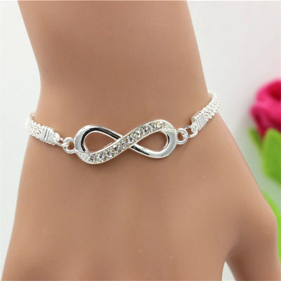 Valenzora | Elegant infinite bracelet