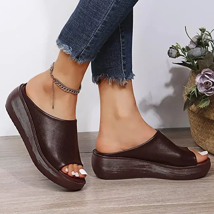 Valenzora | Women's slippers with leather sole