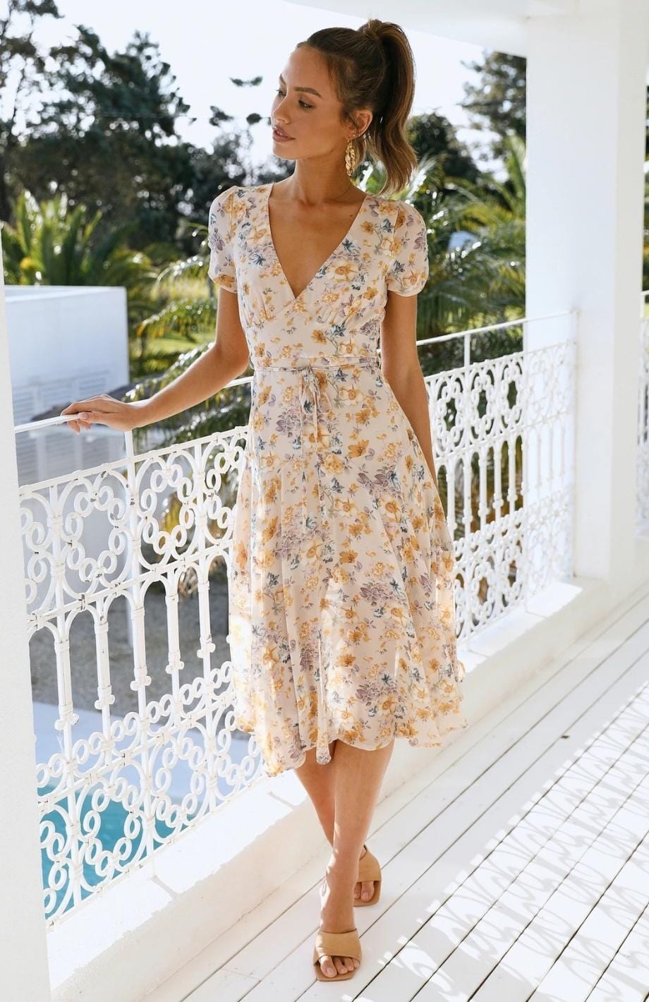 Valenzora | Midi-length dress, ideal for spring and everyday wear