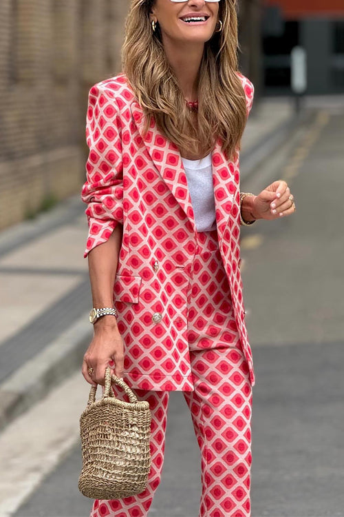 Valenzora | Rosiedress Blazer und Schlaghose mit geometrischem Muster, Revers und doppelreihiger Knopfleiste