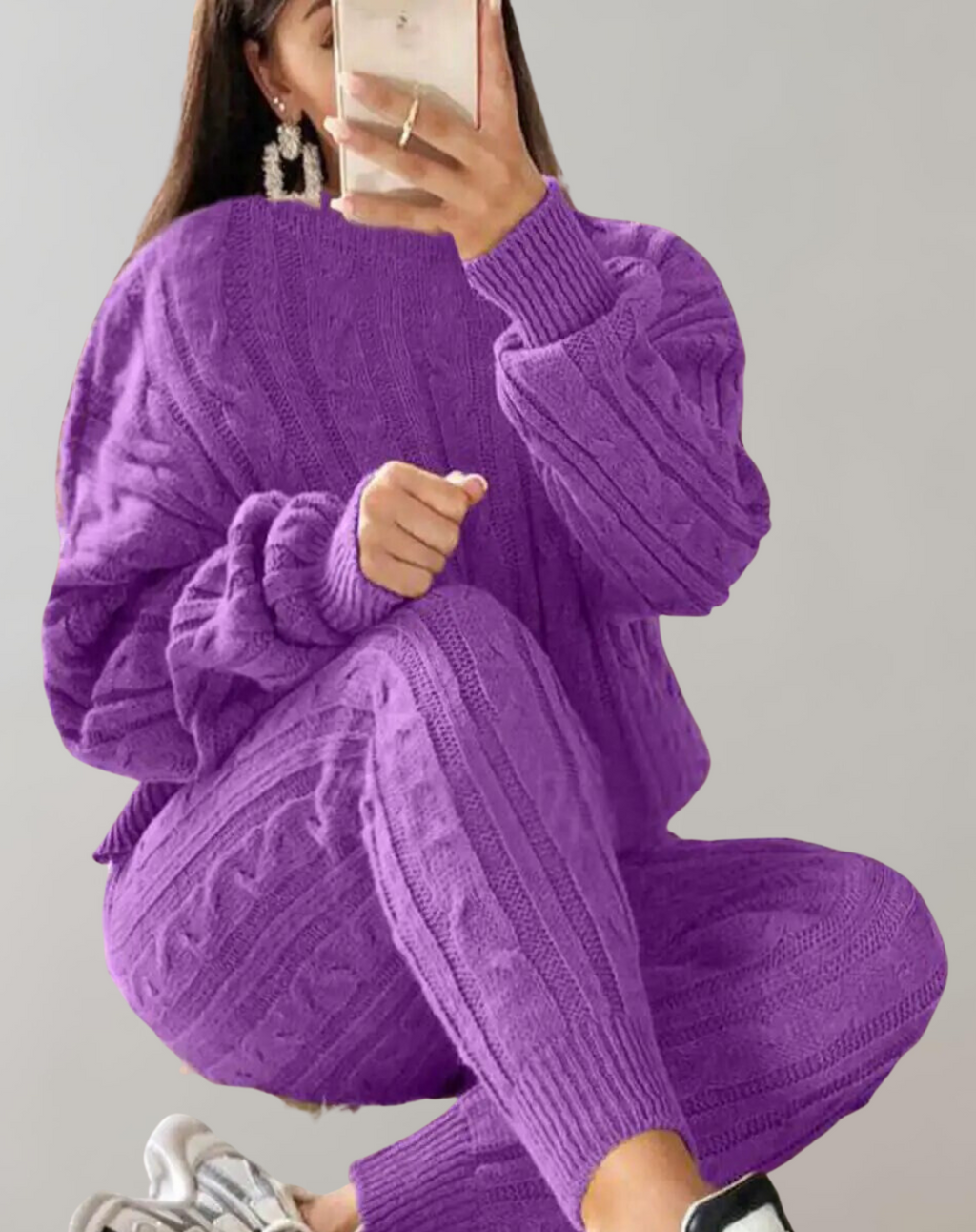 Valenzora – Gestricktes Schulter- und Hosenset