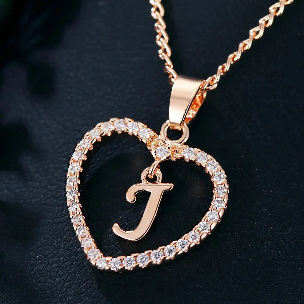 Valenzora | Buchstabe Zirkon Herz Halskette Anhänger Schmuck