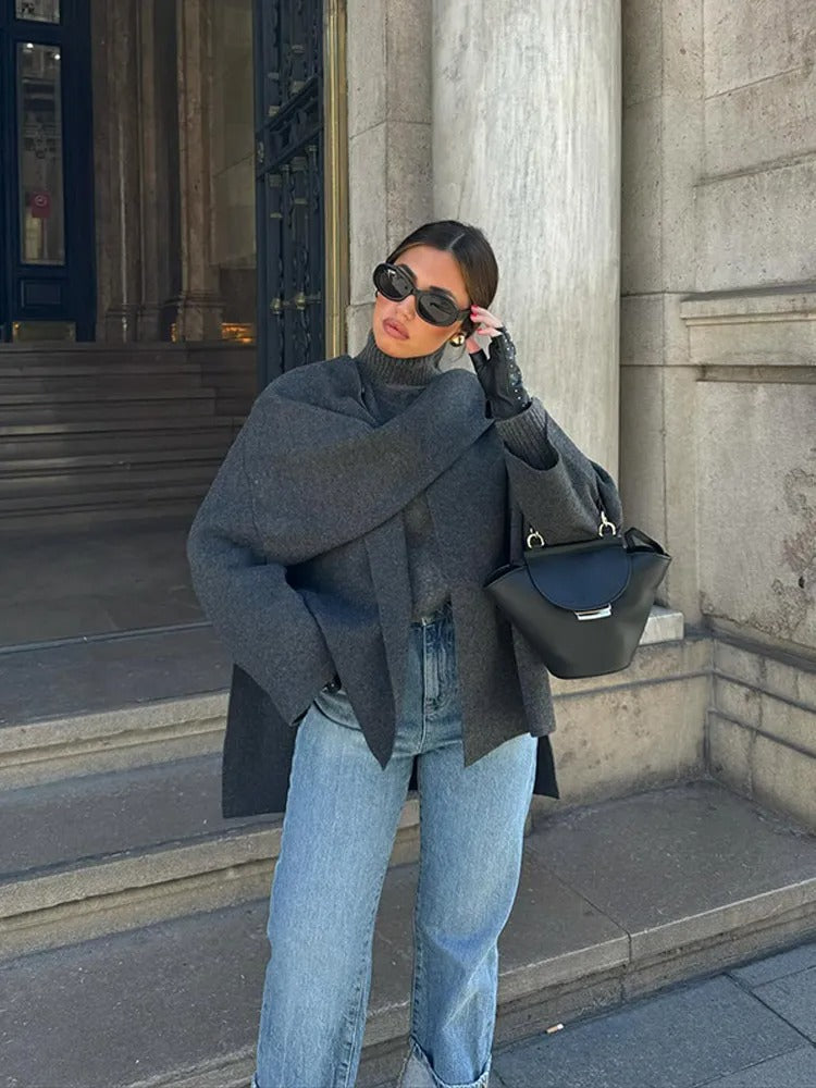 Valenzora | Elegant wool trench coat with scarf set