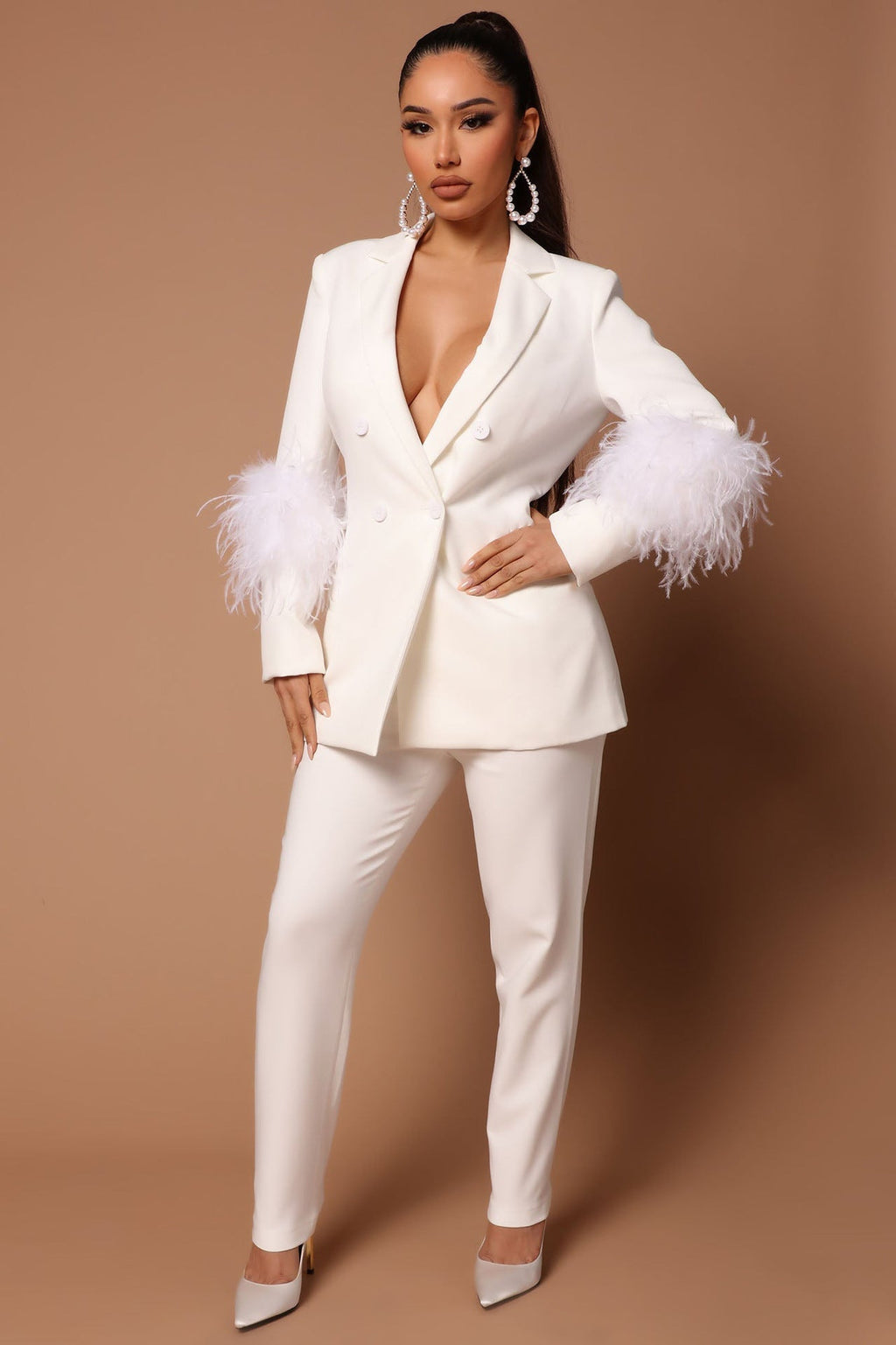 Valenzora Two-piece ostrich fur lapel for women