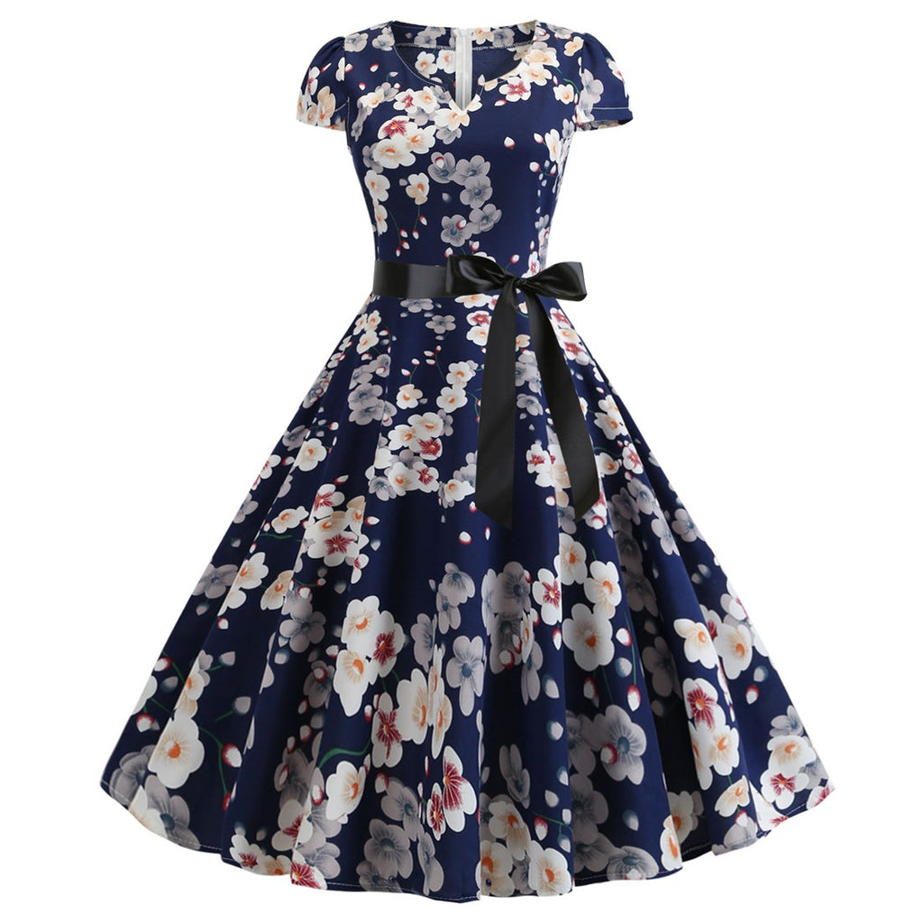Valenzora | Damenkleid für Hochzeitsgäste mit weitem Saum