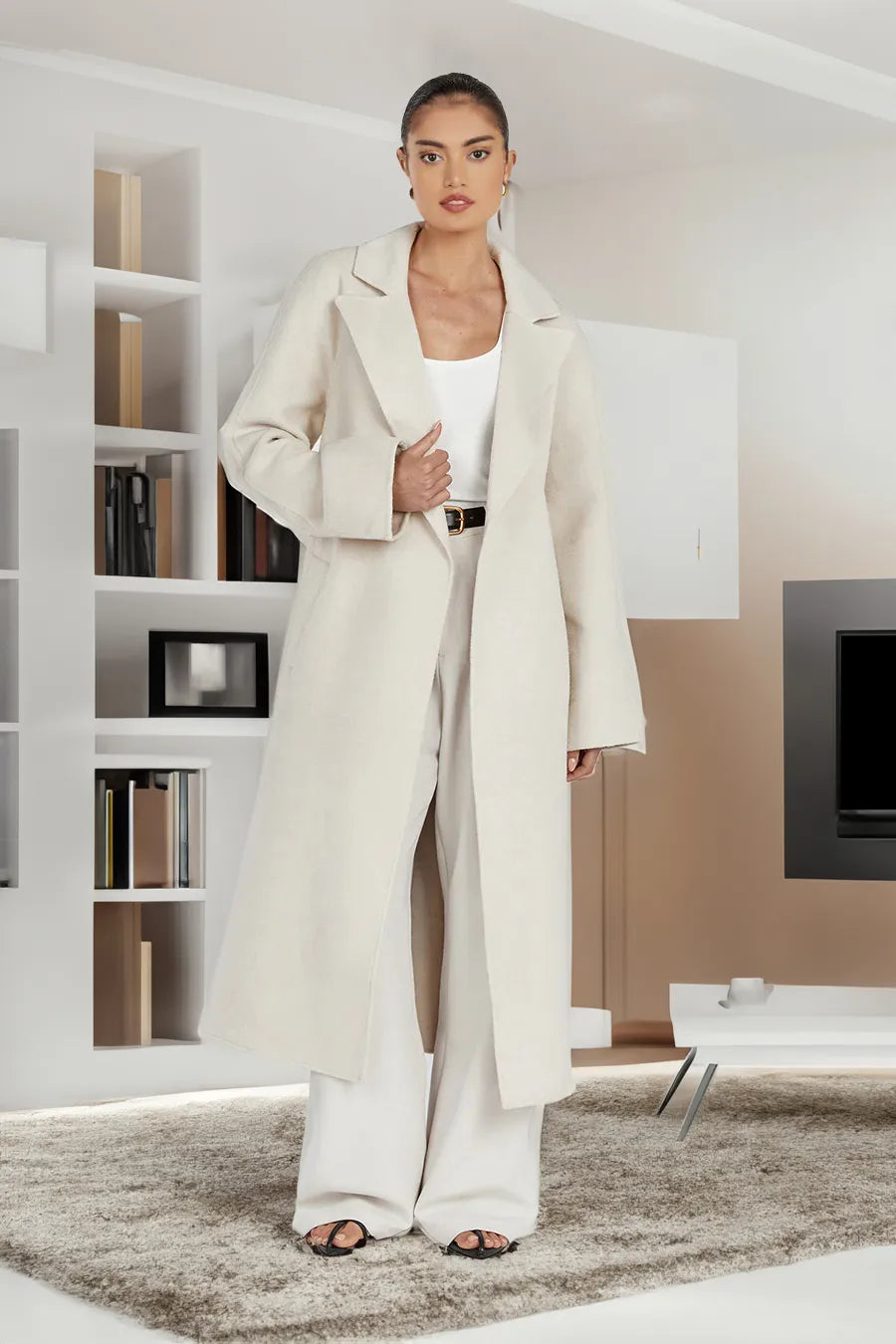 Valenzora Trench Coat | Stylish long women's trench coat in an oversized style