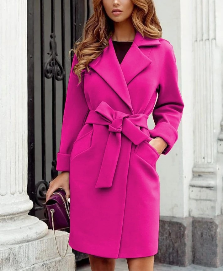 Valenzora | Stylish trench coat with belt