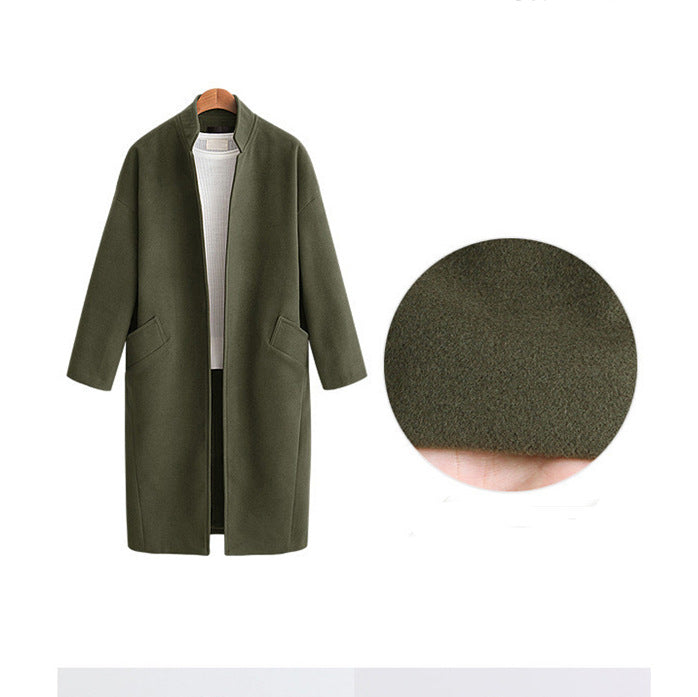 Women's elegant long jacket with a casual collar and practical pockets, size