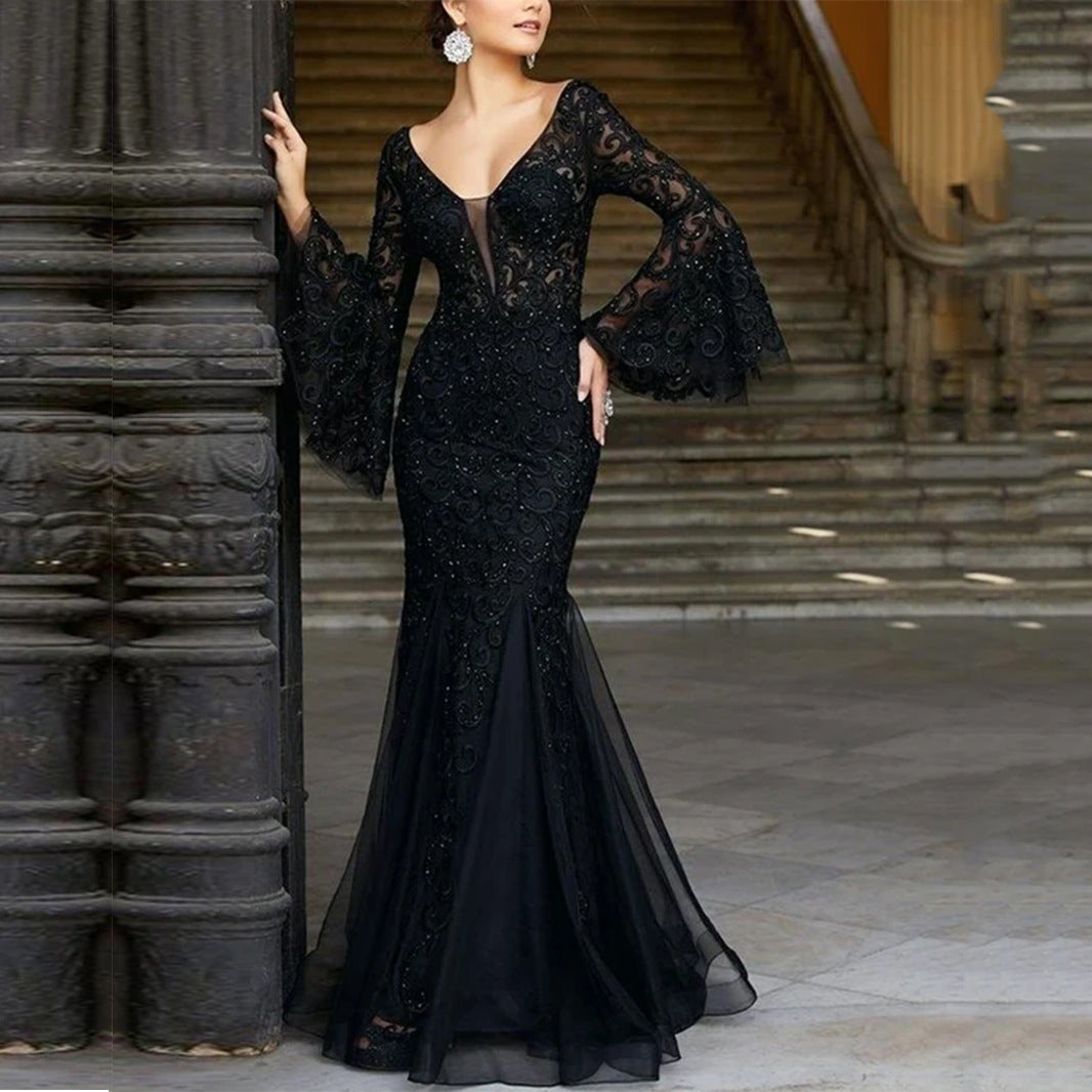 Women's figure-hugging evening dress with shimmering embellishments and elegant V-neck, size S