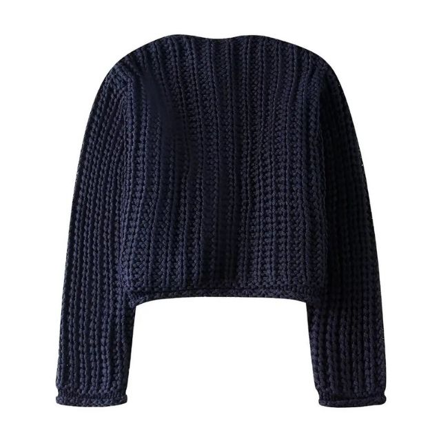 Valenzora | Chunky knit cardigan with large buttons