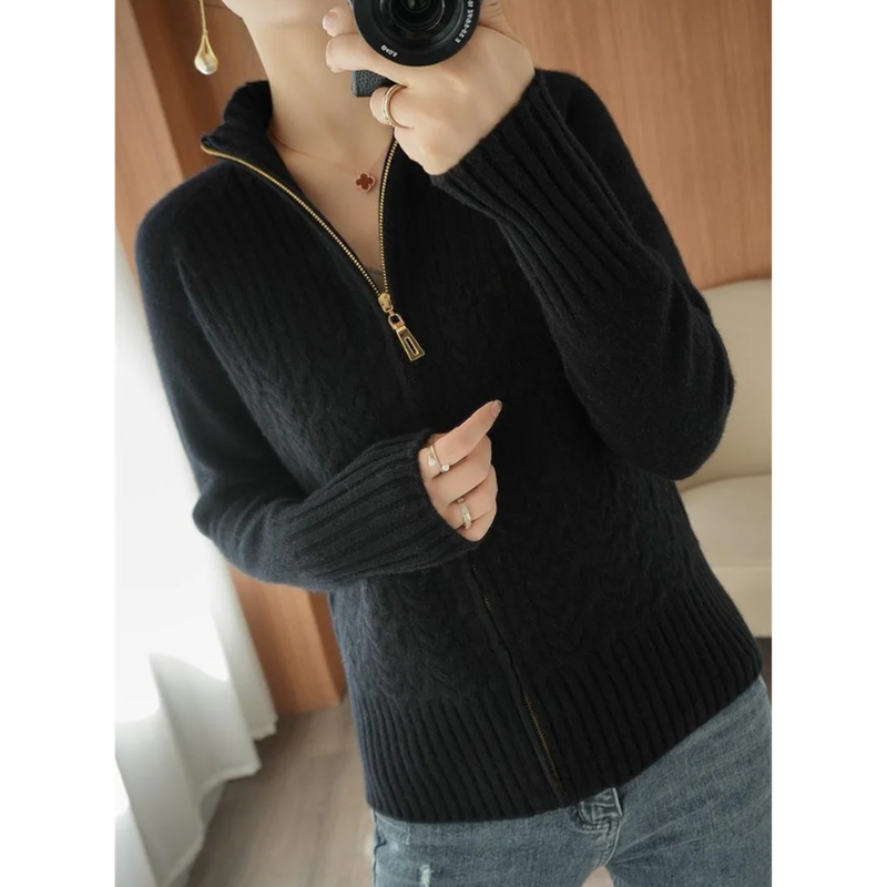 Valenzora | Women's knitted jacket with zipper and cable knit details