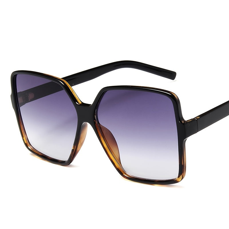 Valenzora | Large Gradient Sunglasses for Women