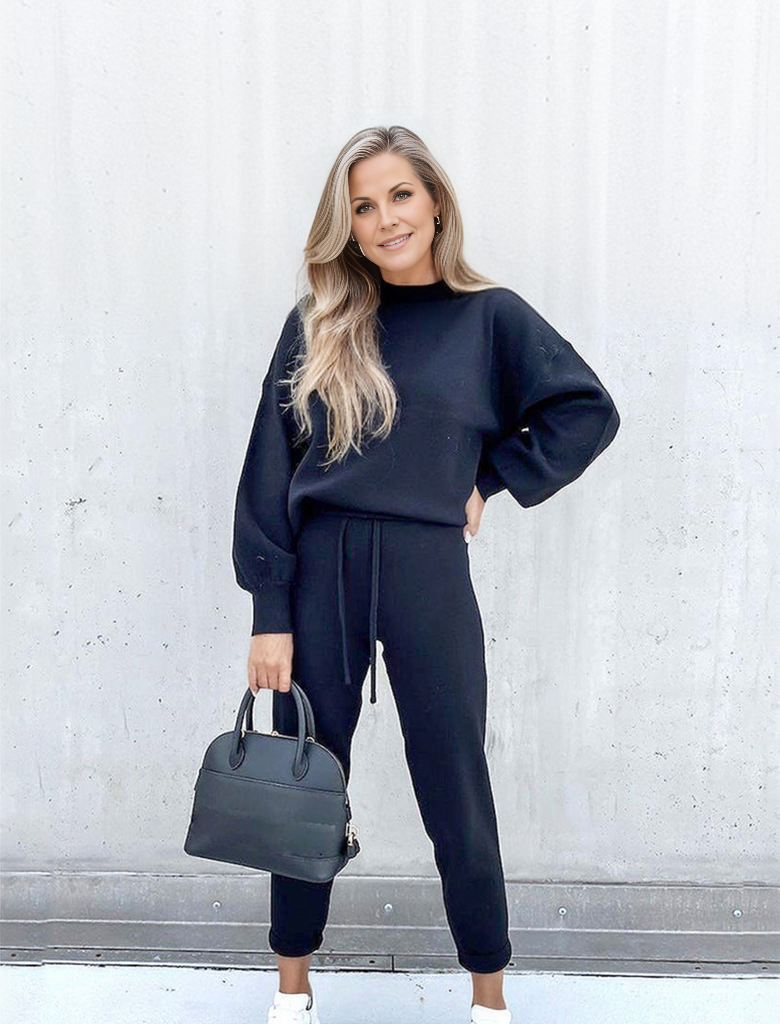 Valenzora Jogging Suit | Elegant Loungewear for Women