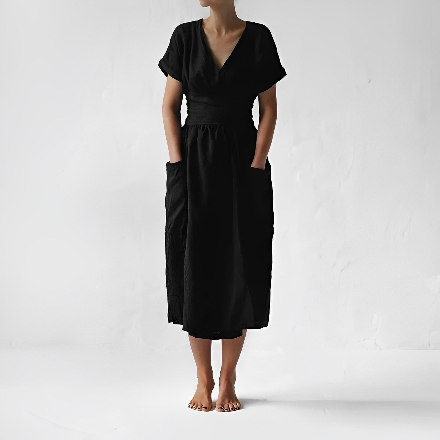Valenzora - Knit dress with lacing and pockets