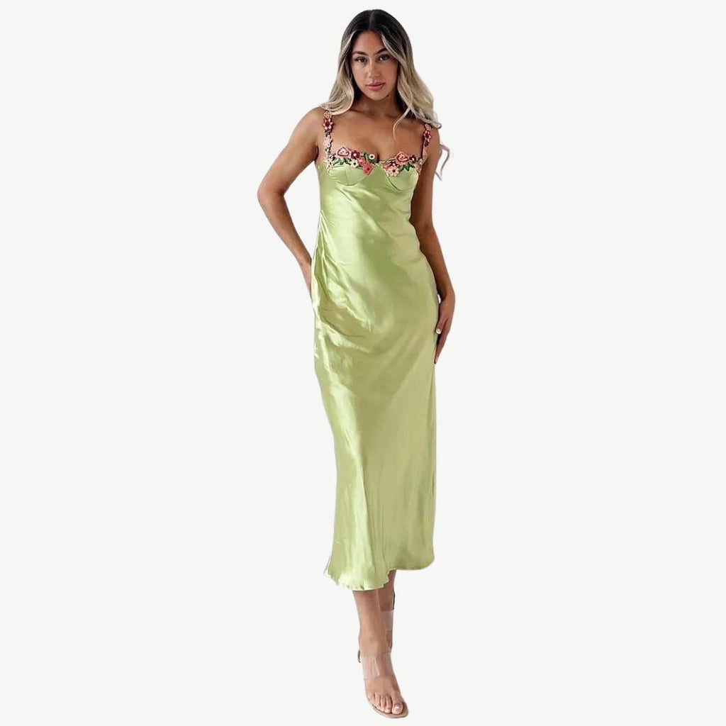 Valenzora | Embroidered satin dress