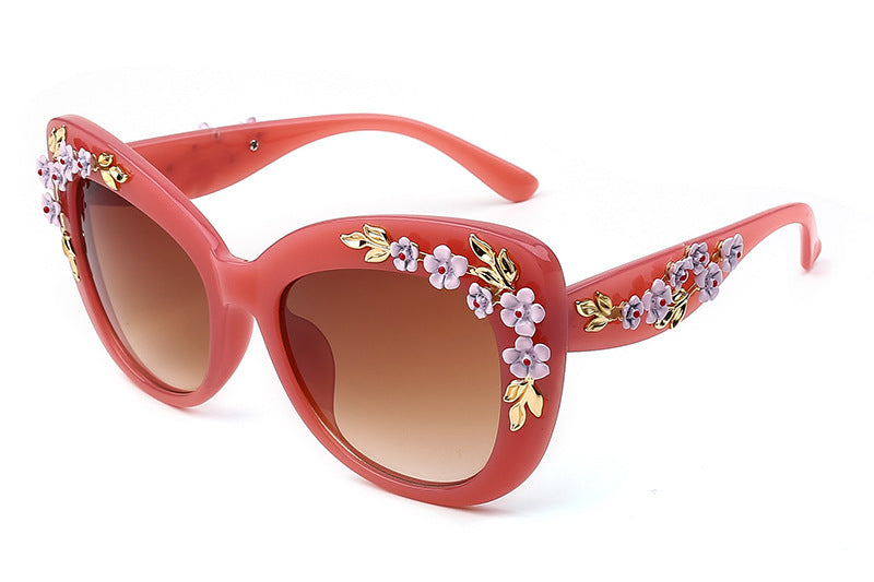 Valenzora | Exquisite Women's Sunglasses with Floral Pattern