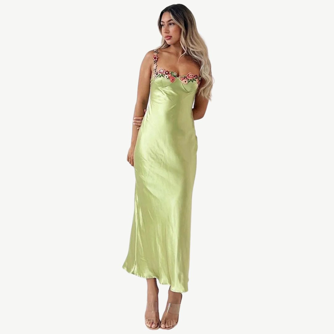 Valenzora | Embroidered satin dress