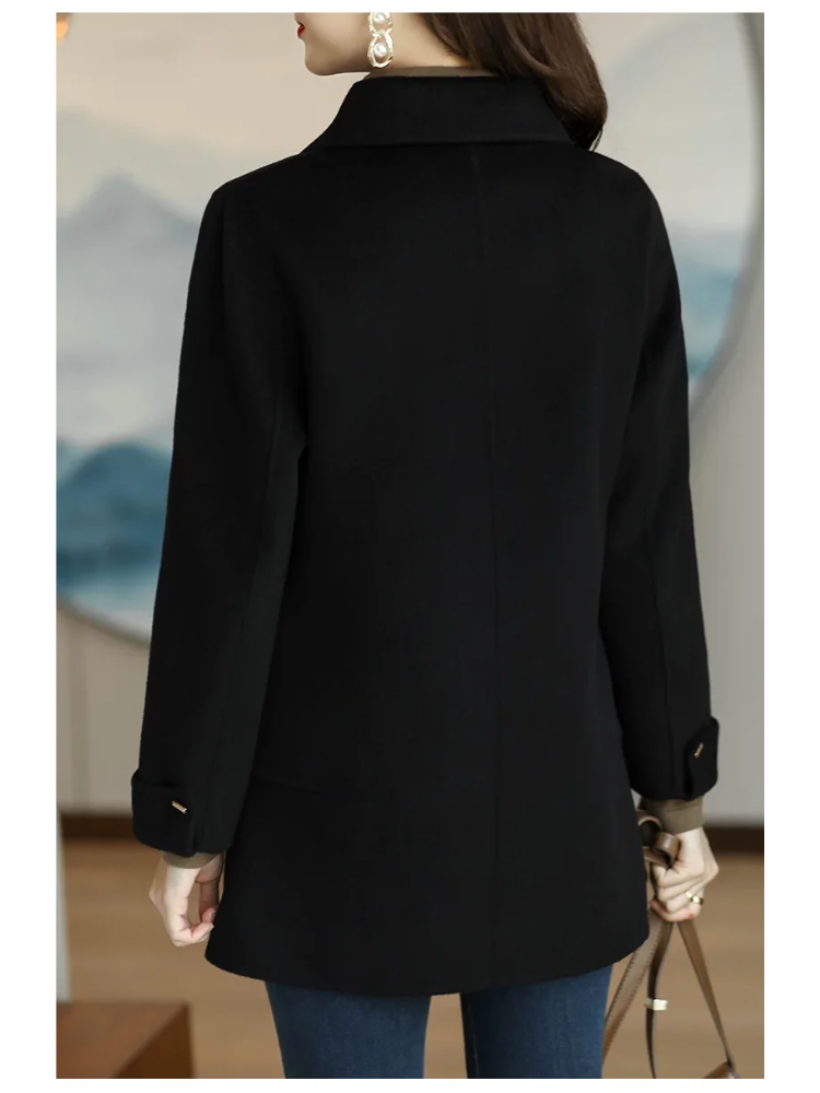 Valenzora | Classic trench coat with peak collar