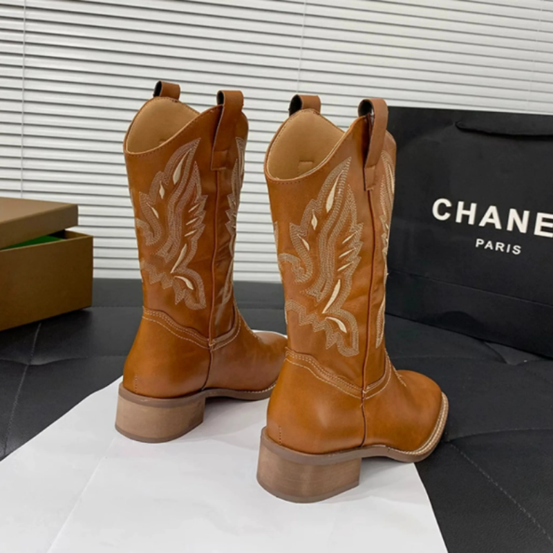 Valenzora | Western style boots for women with pointed toe and block heel, cowboy boots for women