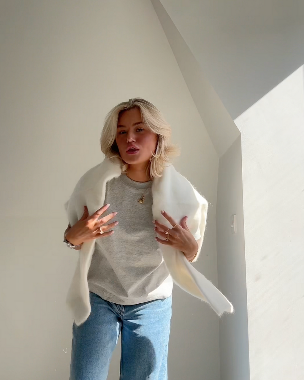 Valenzora | Pullover aus Mohair-Mischgewebe mit Rundhalsausschnitt