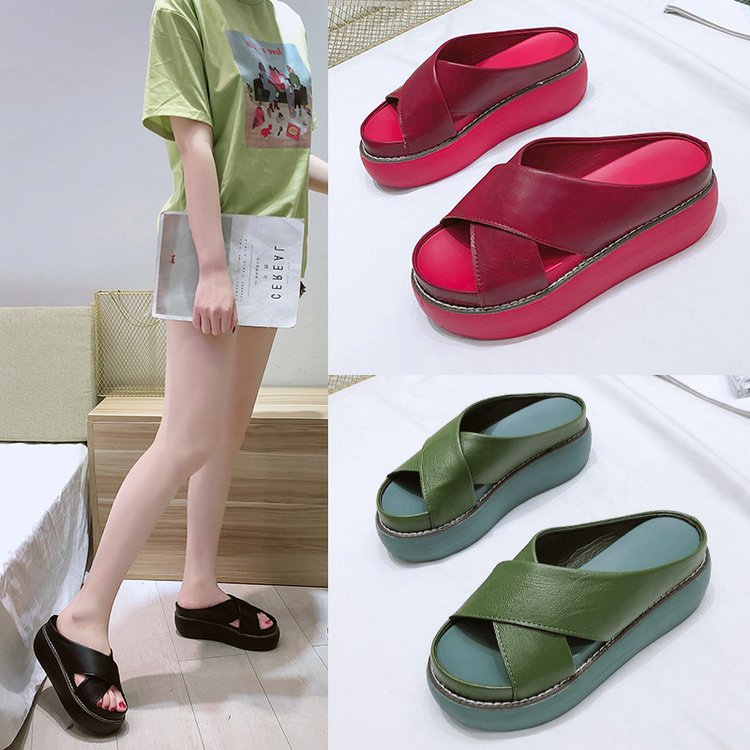 Women's Comfortable Platform Mules with Elegant Crossover Design Valenzora