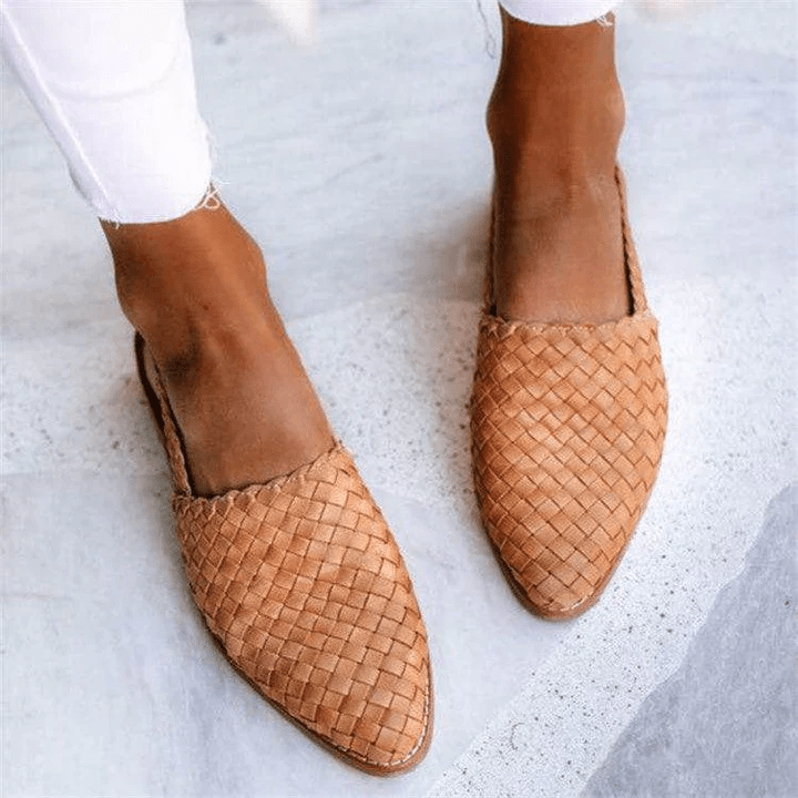 Valenzora | Flat sandals