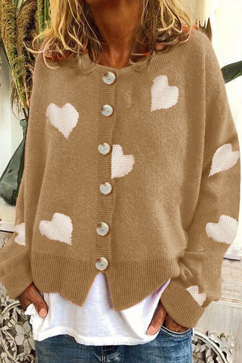 Simple and stylish top