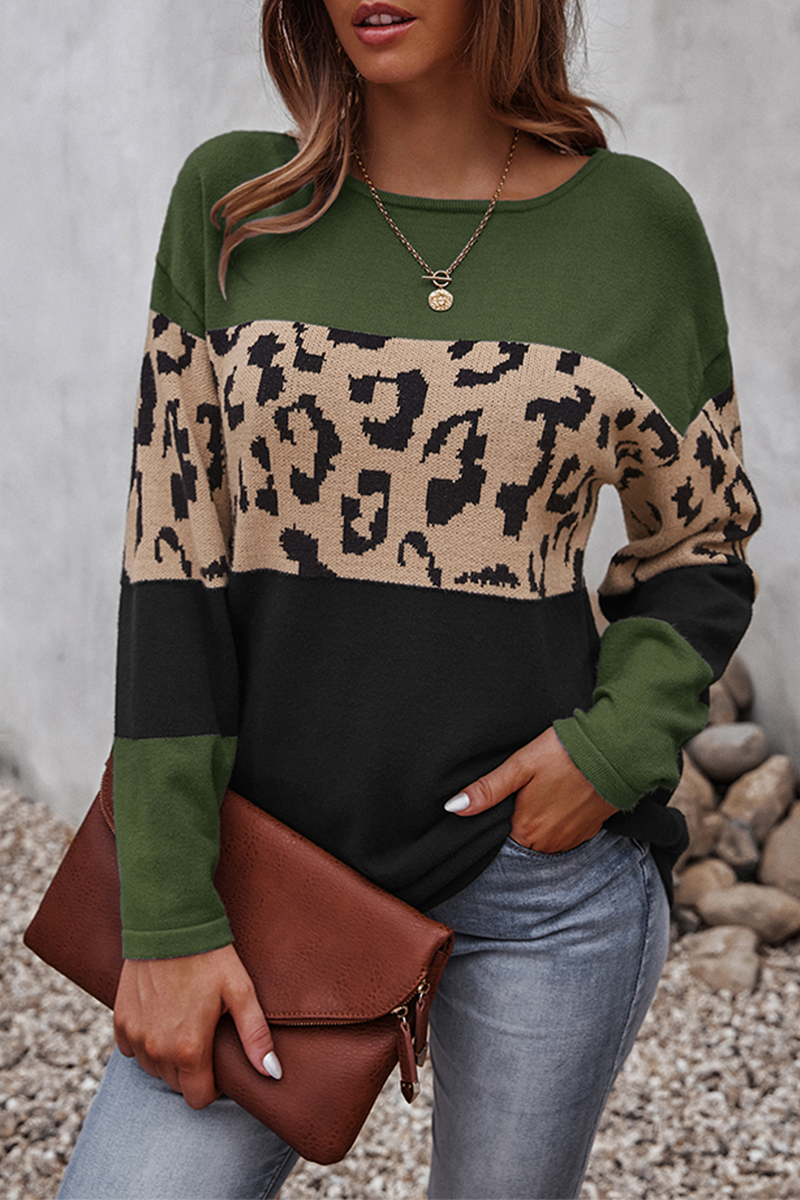 Valenzora | Timeless and stylish winter top