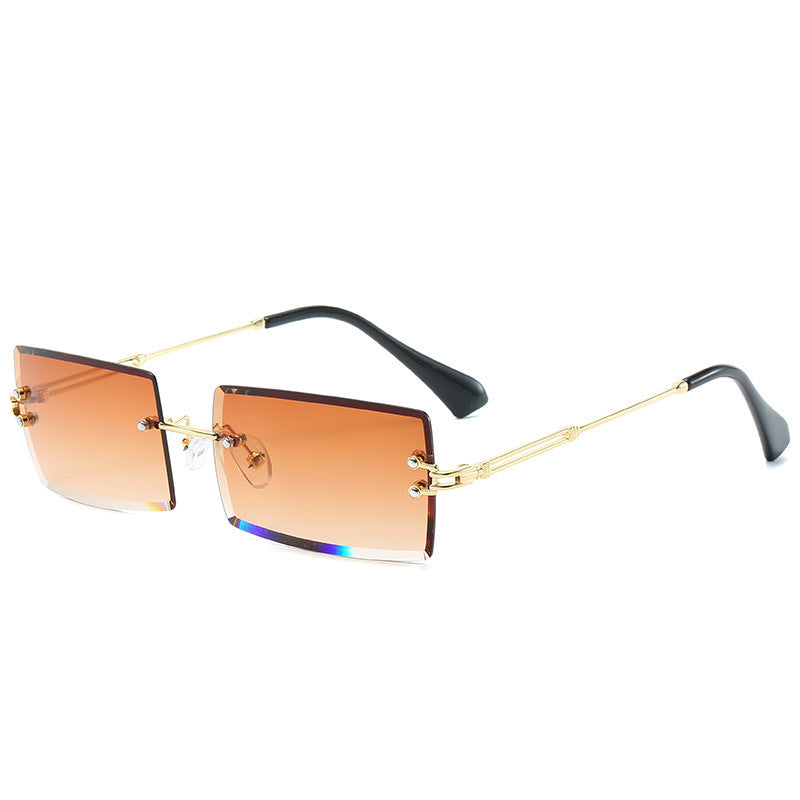Valenzora | Fashionable rectangular sunglasses in retro style