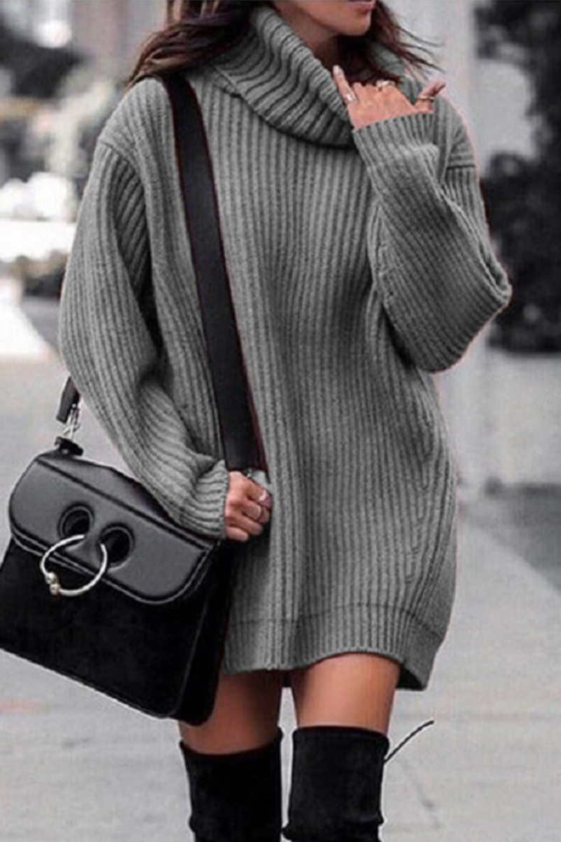 Casual and comfortable winter dress