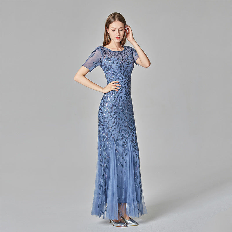Valenzora | Elegantes Abendkleid in Gold