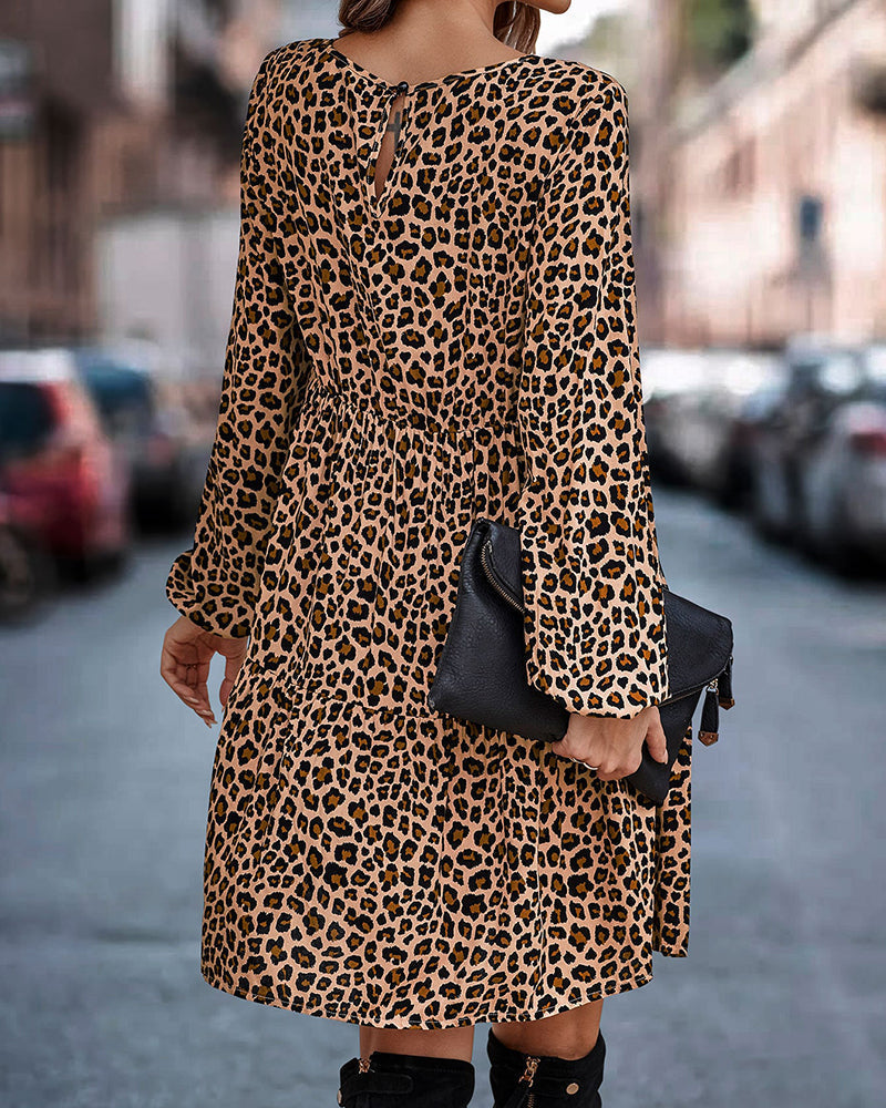 Valenzora | Bequemes Langarmkleid mit Leopardenprint