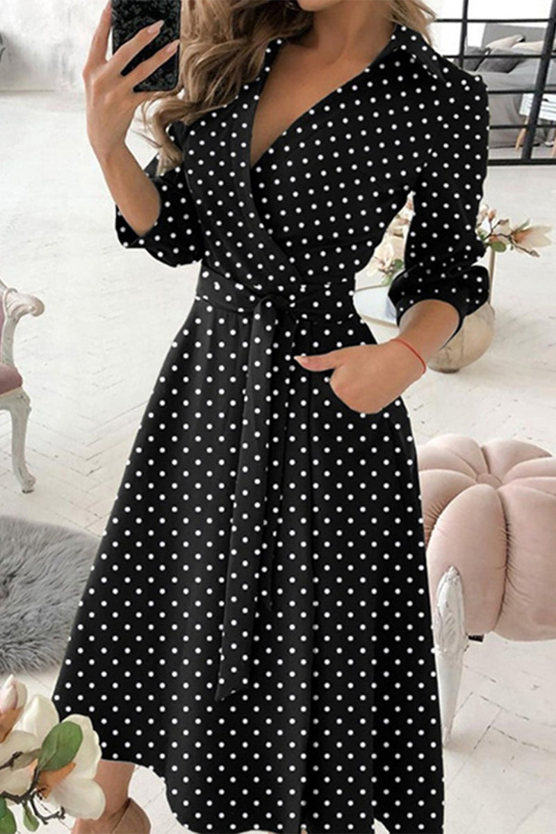 Valenzora | Elegant printed A-line dresses with a folded collar
