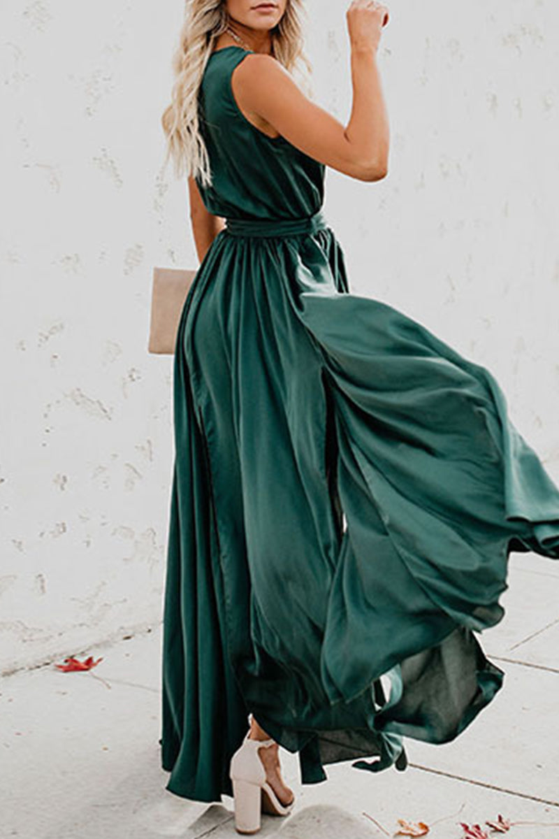 Valenzora | Elegantes ärmelloses Kleid mit tiefem V-Ausschnitt und hohem Schlitz – 3 Farben