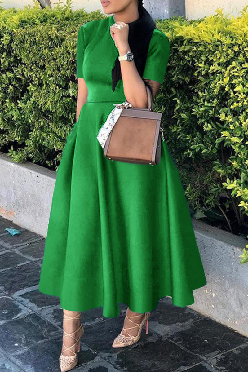 Valenzora | Elegante einfarbige Rund-Taille-Kleider für Prominente – 4 Farben