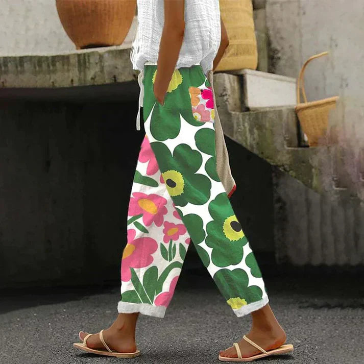 Valenzora | Green trousers with fresh floral print